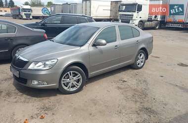 Skoda Octavia  2011