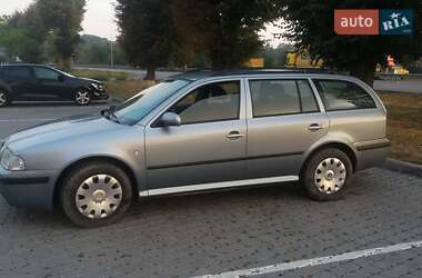 Skoda Octavia  2004