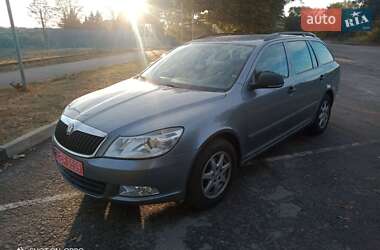 Skoda Octavia  2011