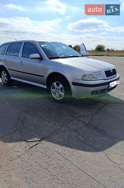 Skoda Octavia  2002