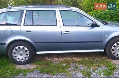 Skoda Octavia  2004