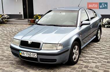 Skoda Octavia  2003