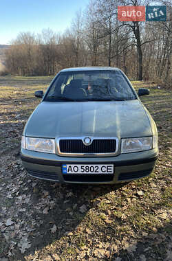 Skoda Octavia  2003