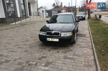Skoda Octavia  2004