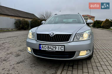 Skoda Octavia  2011
