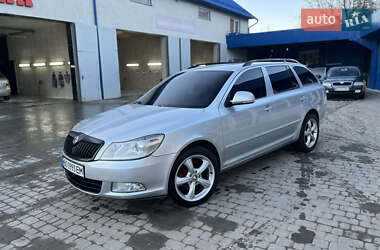 Skoda Octavia  2010