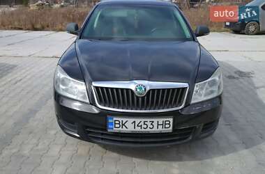 Skoda Octavia  2011