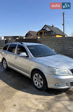 Skoda Octavia  2012