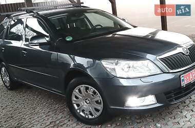 Skoda Octavia  2010