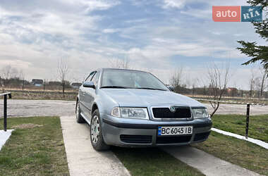 Skoda Octavia  2002
