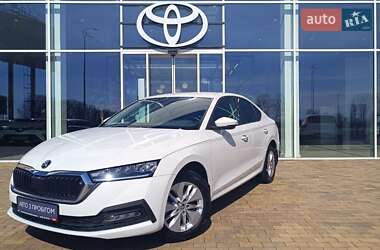 Skoda Octavia  2023