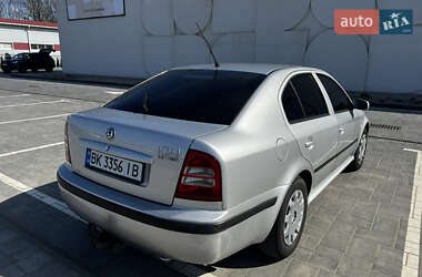 Skoda Octavia  2002