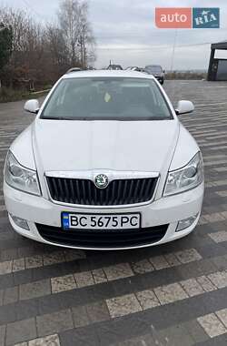 Skoda Octavia  2012