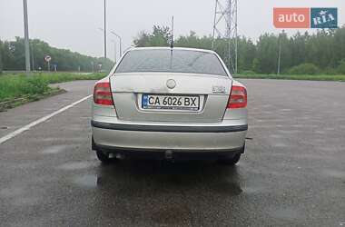 Skoda Octavia  2005