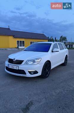 Skoda Octavia  2010