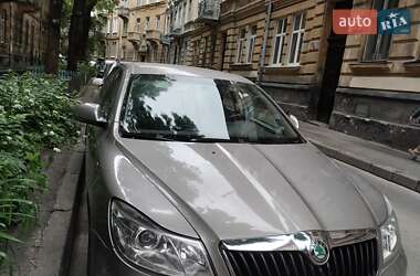 Skoda Octavia  2012