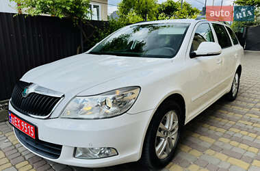 Skoda Octavia  2012