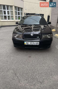 Skoda Octavia  2003