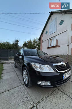 Skoda Octavia  2009