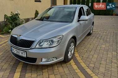 Skoda Octavia  2012