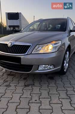 Skoda Octavia  2010
