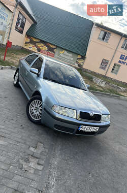 Skoda Octavia  2003