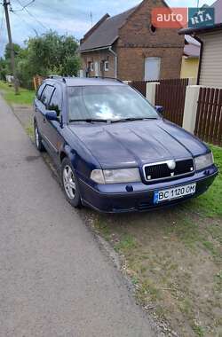 Skoda Octavia  2000