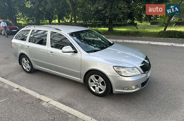 Skoda Octavia  2011