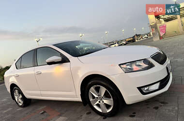 Skoda Octavia  2015