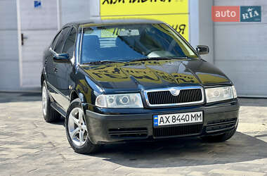 Skoda Octavia  2002