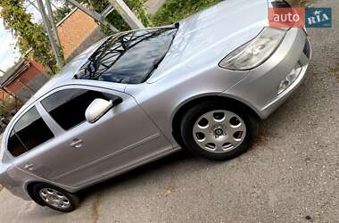 Skoda Octavia  2010