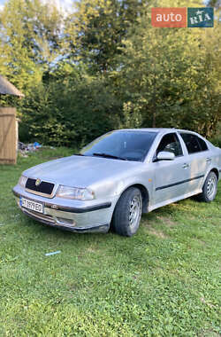 Skoda Octavia  1998