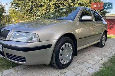 Skoda Octavia  2005