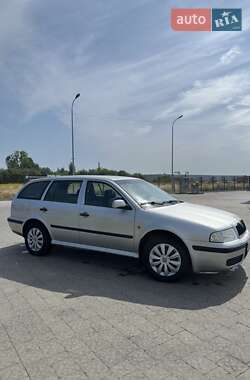 Skoda Octavia  1999