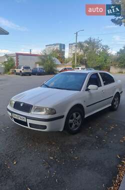 Skoda Octavia  2002