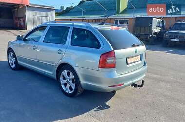 Skoda Octavia  2011