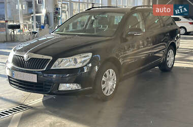 Skoda Octavia  2010