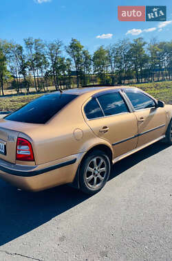 Skoda Octavia  2002