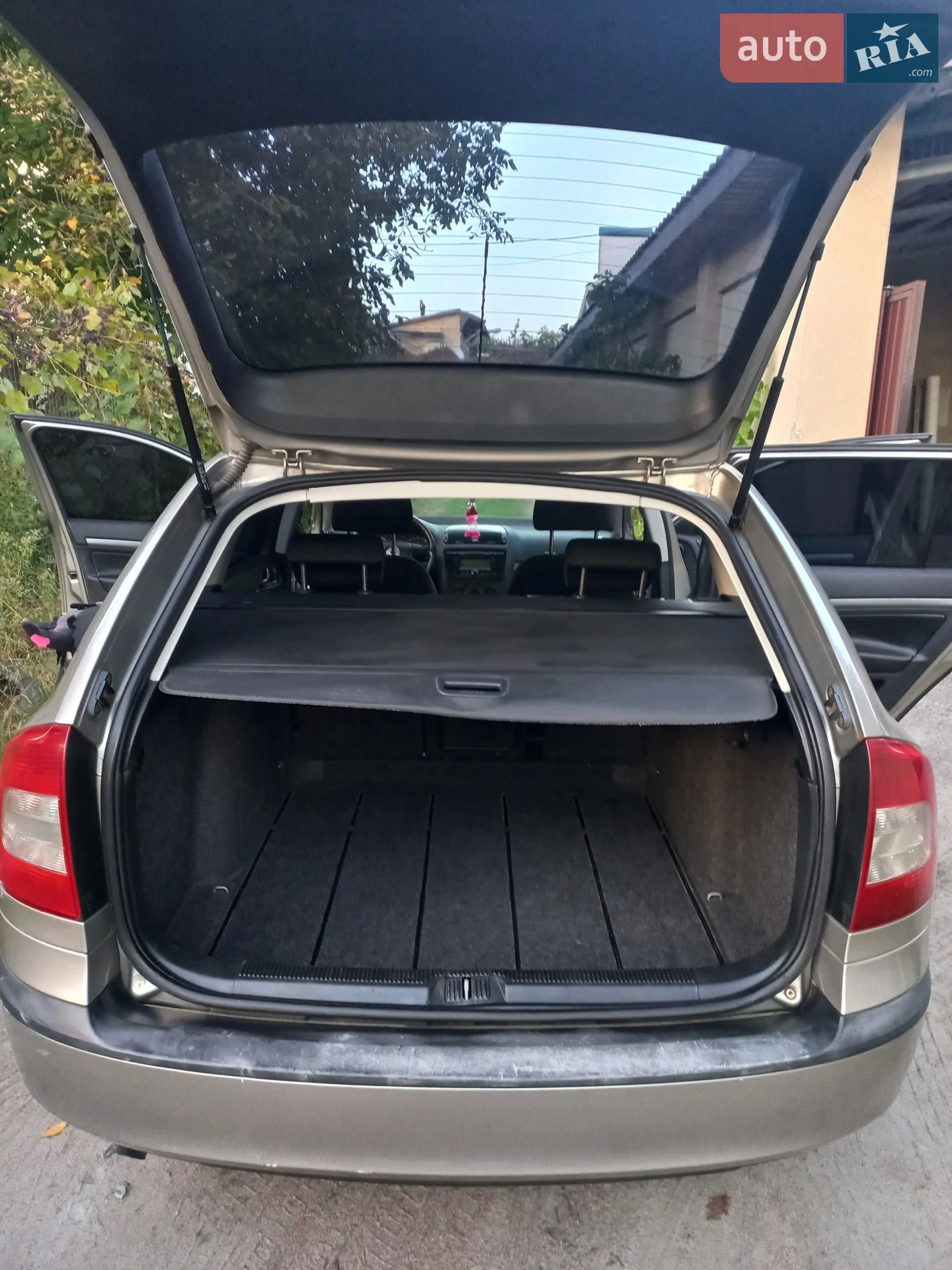 Skoda Octavia 2008 VIN TMBGA41ZX8B160774 фото оголошення 9 з 21