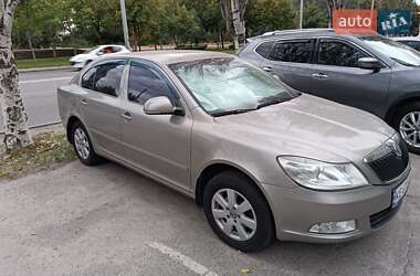 Skoda Octavia  2012