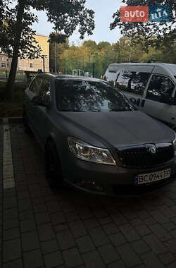 Skoda Octavia  2011