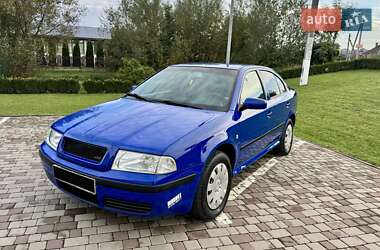 Skoda Octavia  2004