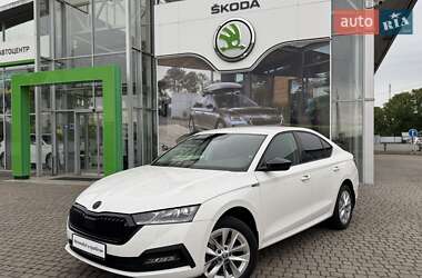 Skoda Octavia  2023