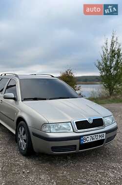 Skoda Octavia  2005
