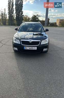 skoda octavia 2010 в Дрогобыч от профессионального продавца Максим Котик