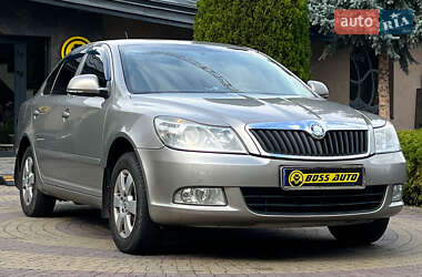 Skoda Octavia  2011