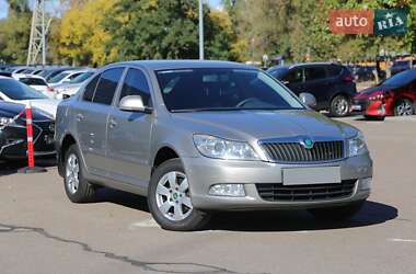 Skoda Octavia  2012