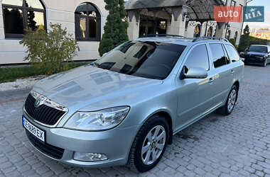 Skoda Octavia  2012