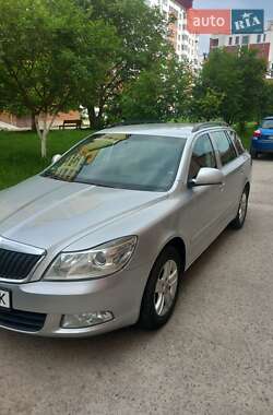Skoda Octavia  2011