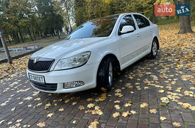 Skoda Octavia  2010